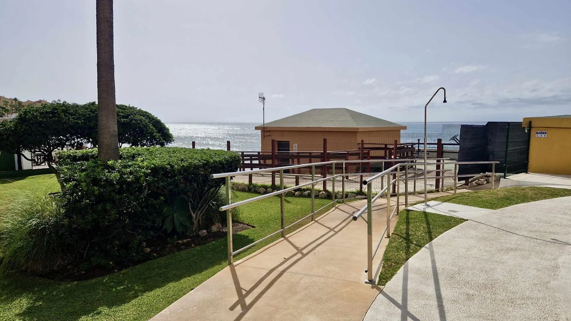 Sr Almirante 1ª Linea De Playa Apartment Sitio de Calahonda Spain