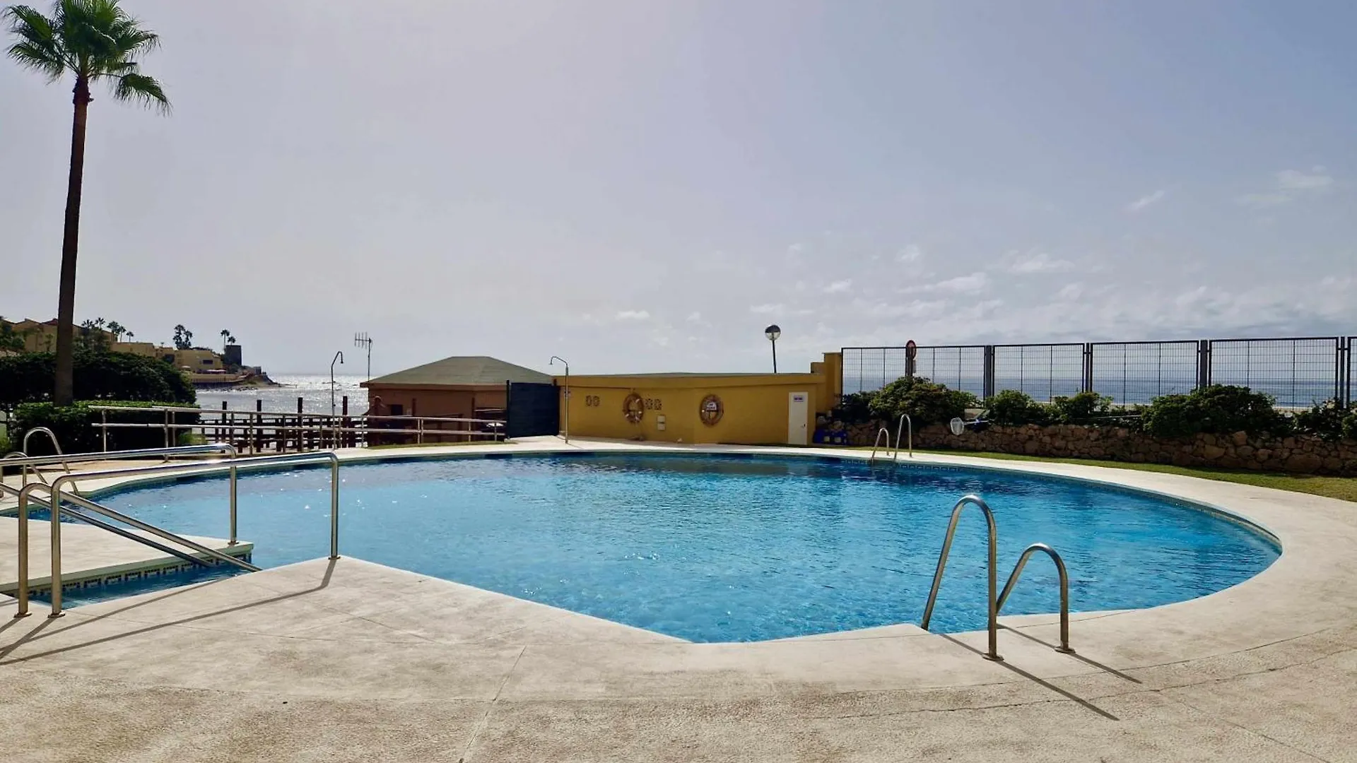 Sr Almirante 1ª Linea De Playa Apartment Sitio de Calahonda