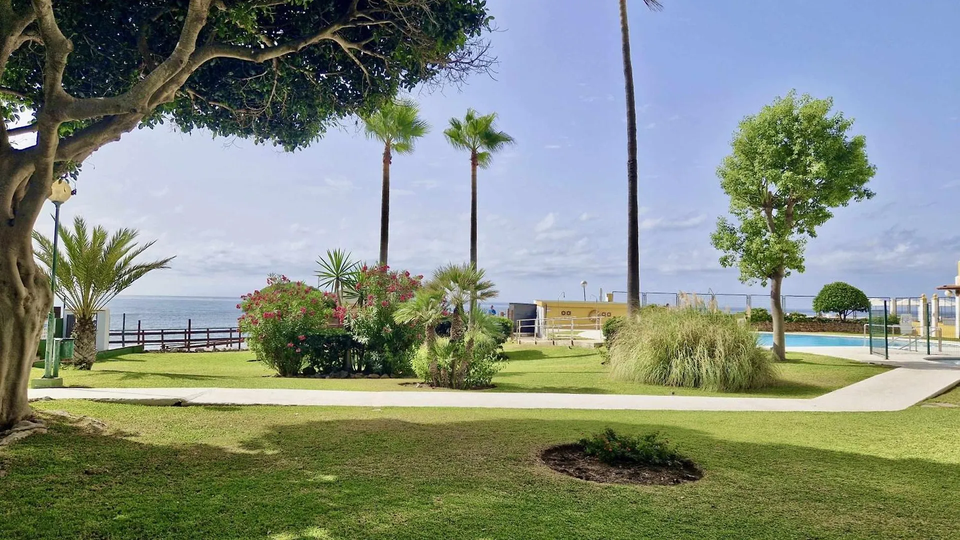 شقة Sr Almirante 1ª Linea De Playa Sitio de Calahonda إسبانيا